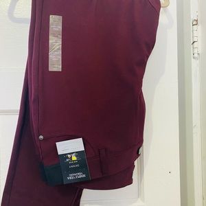 Vera Wang casual pants